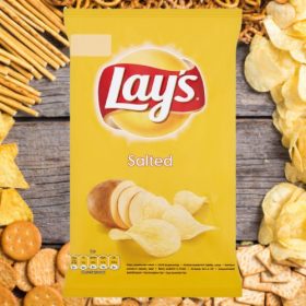 Lay's sós ízű burgonyachips 130 g